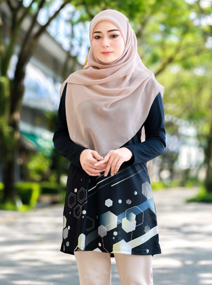 Darea | Black